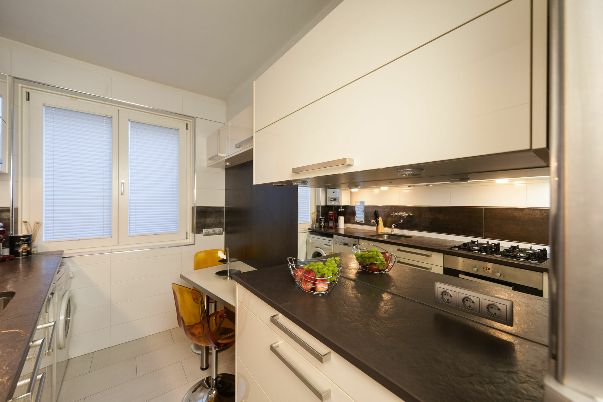 Puzzlehotel - Apartments Zentrum II Wiedeń Zewnętrze zdjęcie